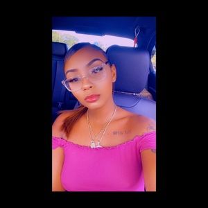 Meet your Posher, Tanisha